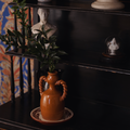 Jeanne Vase