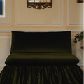 Victoria Settee